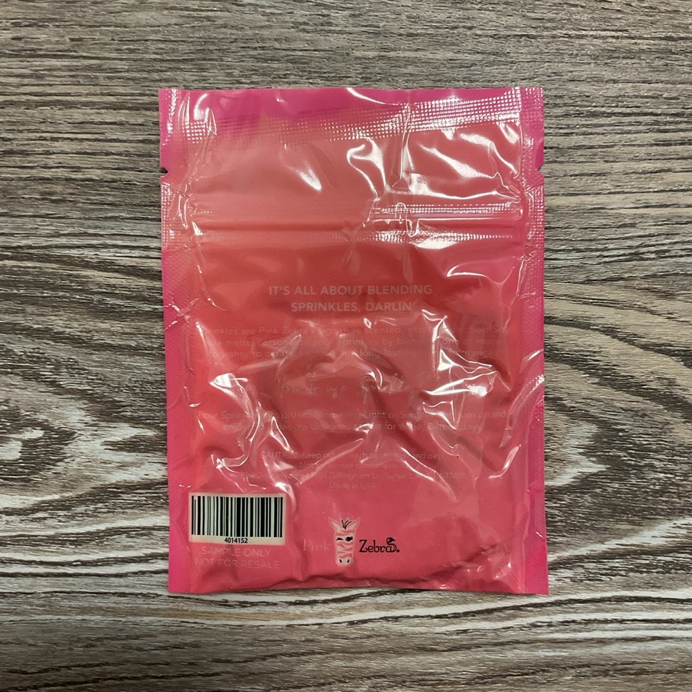 Pink Zebra Soy Melting Waxes and Pre-Soaked Honeysuckle Go-Card NWT - Picture 7 of 12